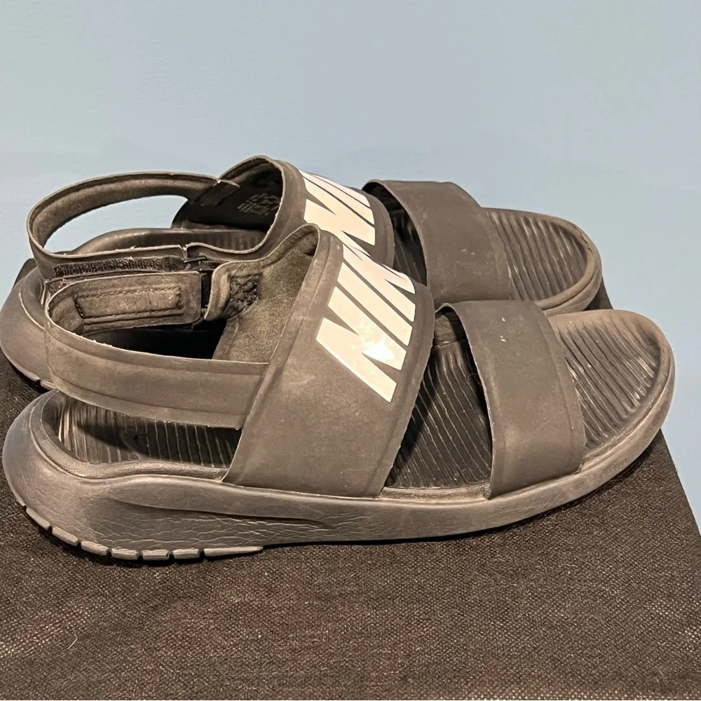 Nike Tanjun Womens Sandals Black White Slingback Shoes Size 10 - Picture 6 of 7